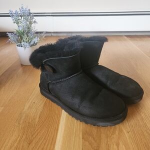 Ugg Bailey Button Black Women's Boots
